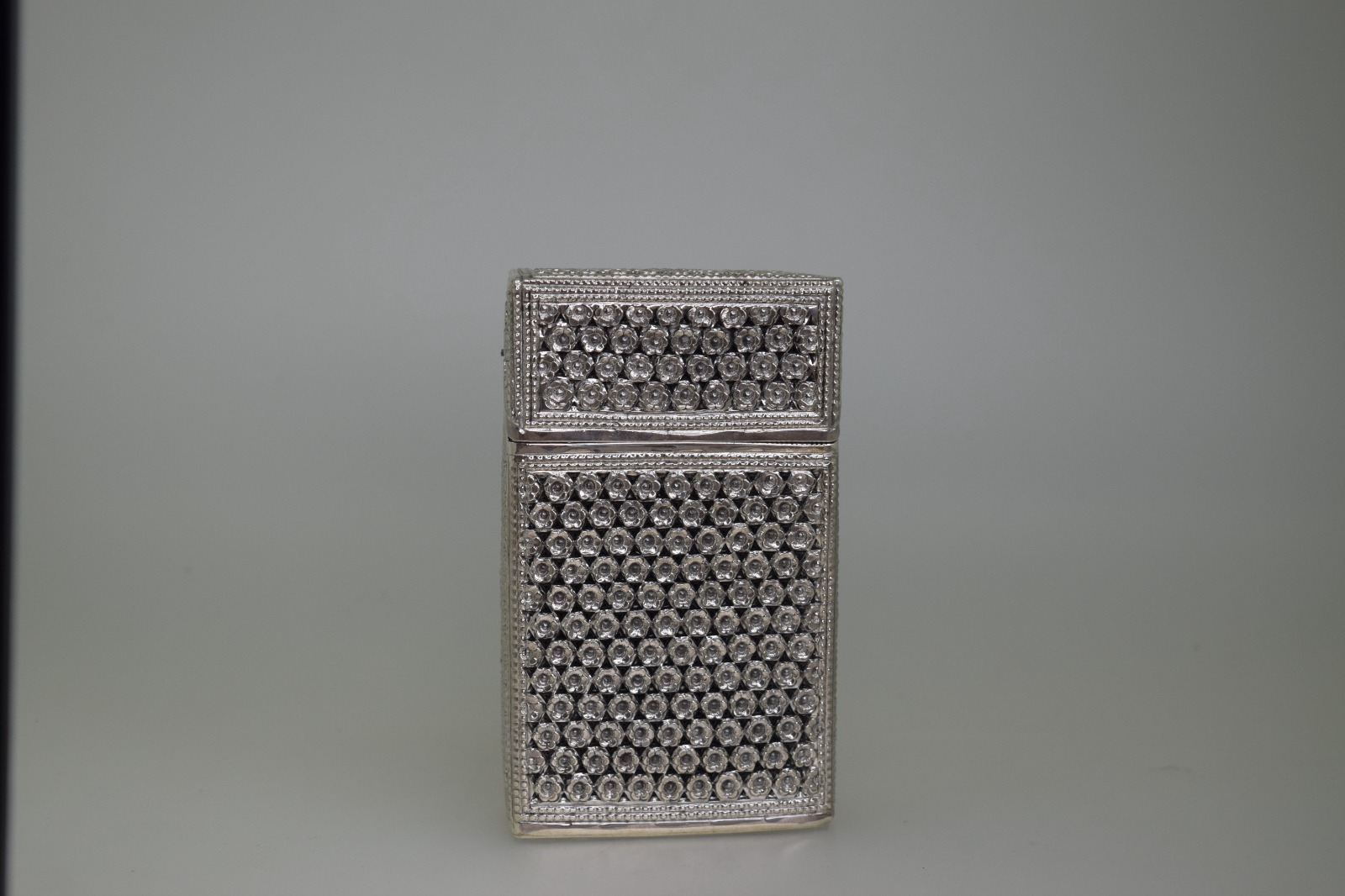 Suraj Bhan Jewellery Hub - Silver Luxury Lighter Case
